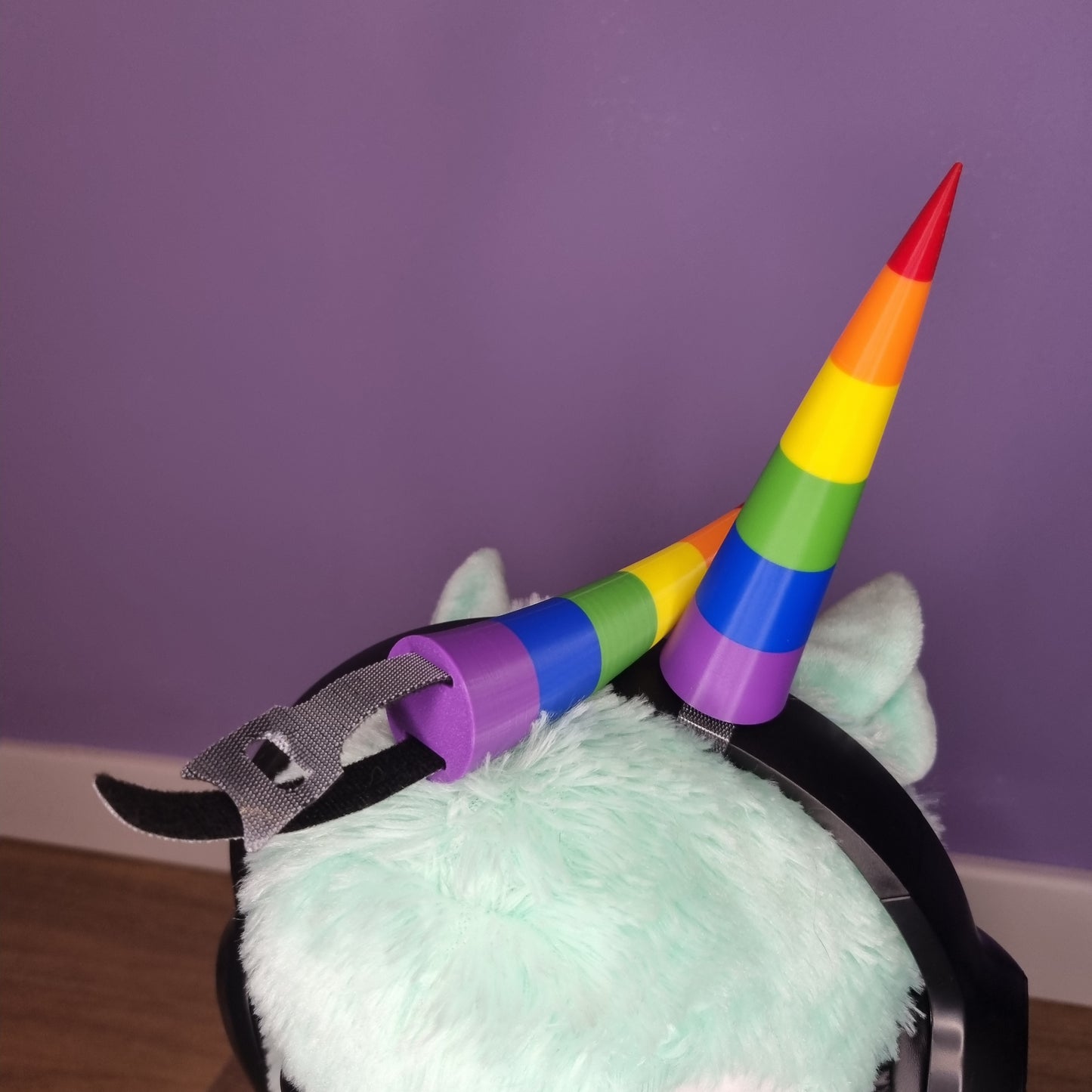 Headset accessory: 3d printed pride lgbtq+ horns