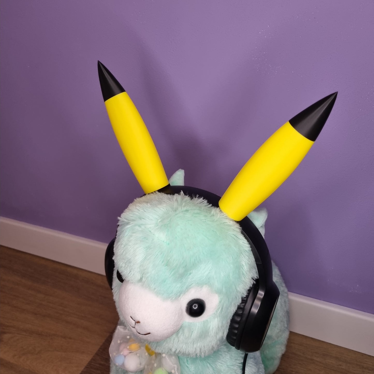 Headset accessory: yellow & black cosplay ears