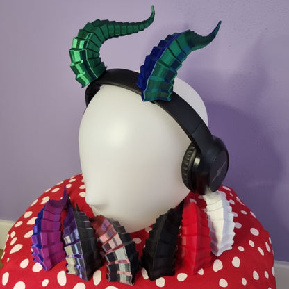 Dragon horns for headset