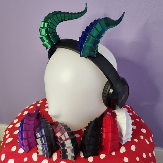 Dragon horns for headset