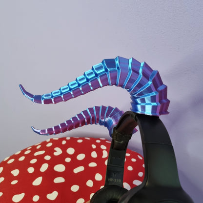 Dragon horns for headset