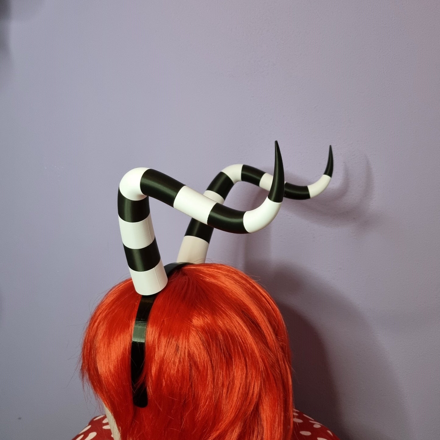 Long twisted 3d printed black & white imp cosplay horns