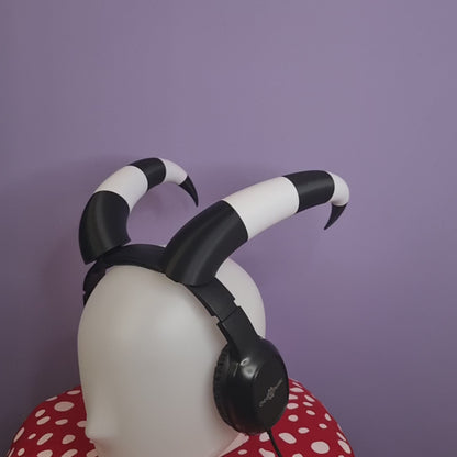 Customizable 3d printed black & white imp cosplay horns for headset